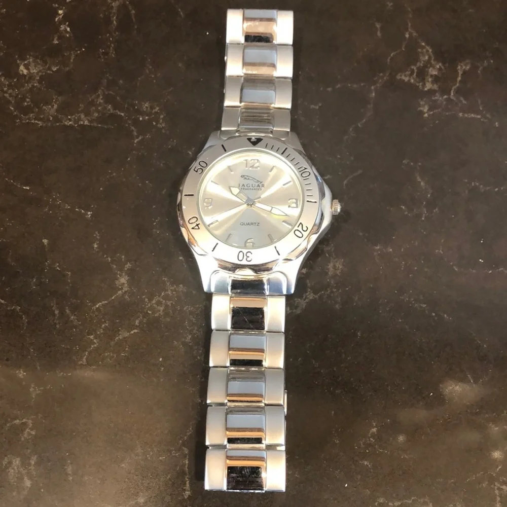 Jaguar Fragrances Co. Quartz Stainless Steel Mens‎ Watch Silver Tone